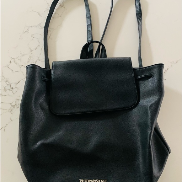 Backpack - Picture 2 of 4